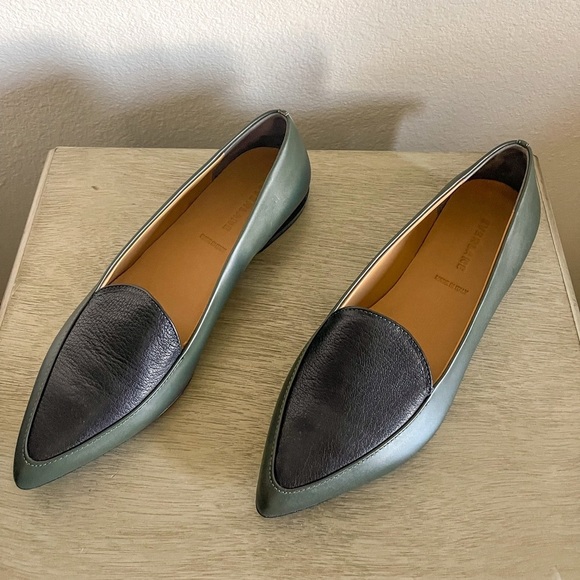 Everlane the Modern Point Loafers in Green/Navy | Size 8.5 - Picture 6 of 13